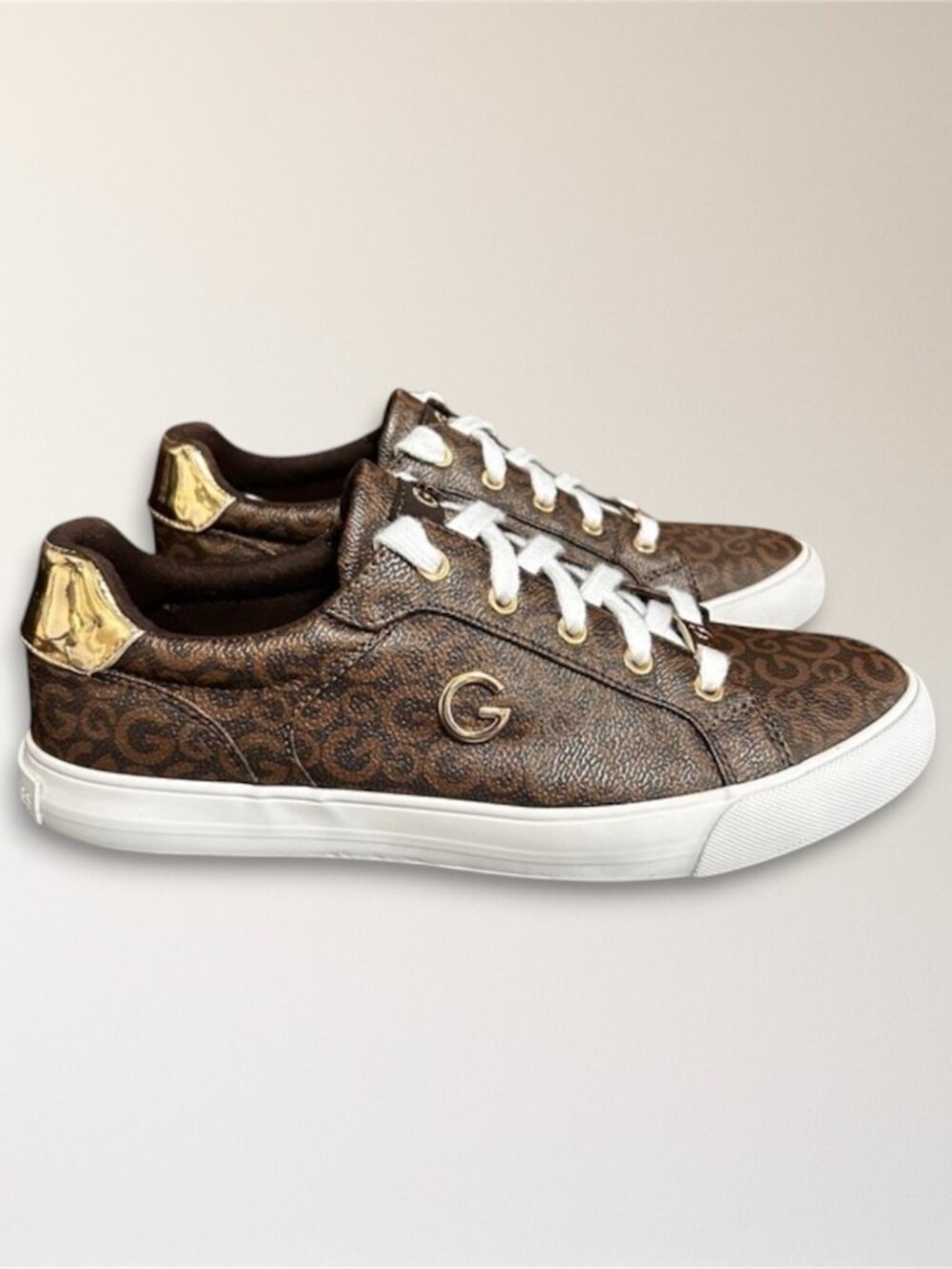 GBG Los Angeles 8.5M Brown Gold Monogram‎ Sneakers Metal Logo GGONARINJR Casual
